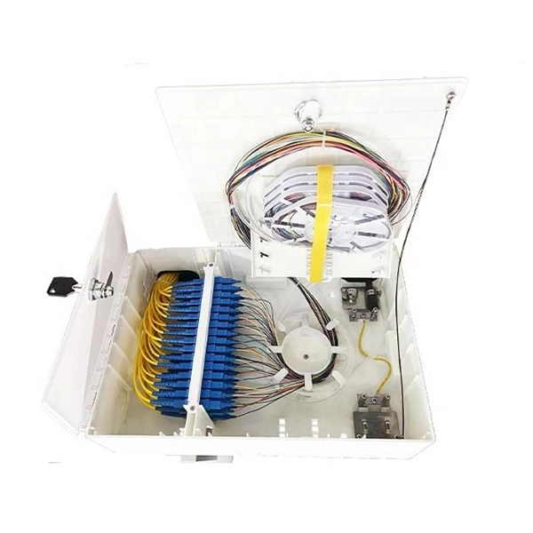 Wired optical fiber cable includes